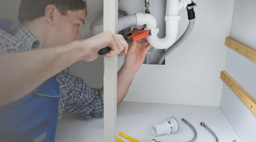 Professional Leak Detection in Kawkawlin, MI